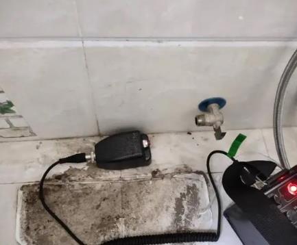 临淄屋顶漏水维修公司分享下卫生间漏水的危害及解决方法